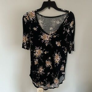 Maurice’s v neck blouse